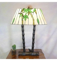 Lámpara de bambú tiffany
