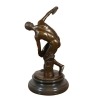 O "Discobole" estátua de bronze depois de Myron escultor ateniense - 