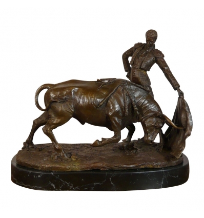 Socha v bronzových matador - sochy a nábytek ve stylu art deco - 