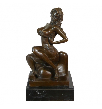 Bronzen Beeld erotische van een naakte vrouw zittend - 