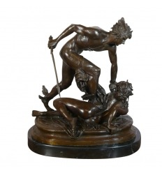 Perseus håller huvudet av Medusa - staty brons
