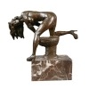Bronzestatue einer Frau - nackte erotische Skulptur