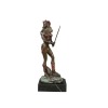 Staty i brons av en Amazon - skulpturer - 