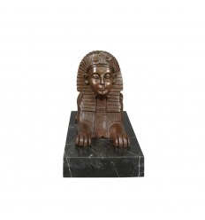 Statue en bronze d'un Sphinx