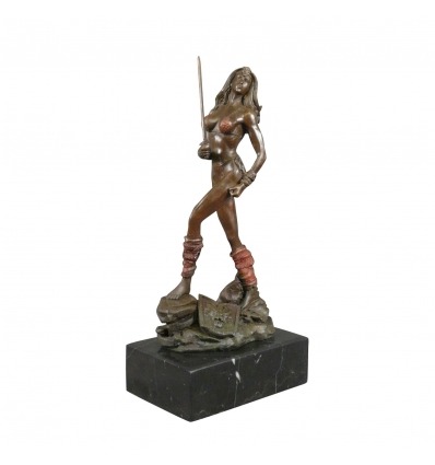 Sculpture - statue en bronze d'une amazone - Art deco