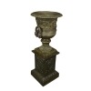 Medicis cast iron urn