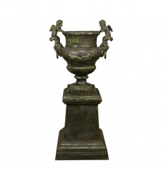 Angelots støbejern vase med sin base - H: 95 cm