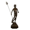 Bronsstaty av Poseidon - skulptur av Neptunus - mannen - 