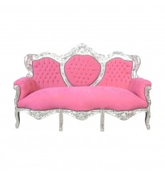 Sofá barroco rosa y plateado.