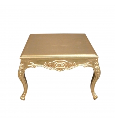 Kultainen barokkityylinen sohva pöytä