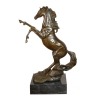 Bronzová socha vzpínajícího se koně - jezdecké a zvířecí sochy - 