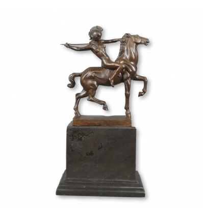 Amazon - Reproduktion i bronze af statuen af Franz Von Stuck - 