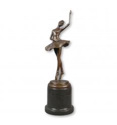 Bronze statue af en ung danser