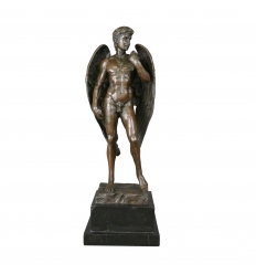 Bronz szobor "Dávid szárnyakkal"
