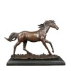 Statua in bronzo di un cavallo, Scultura e arredo in stile art deco - 