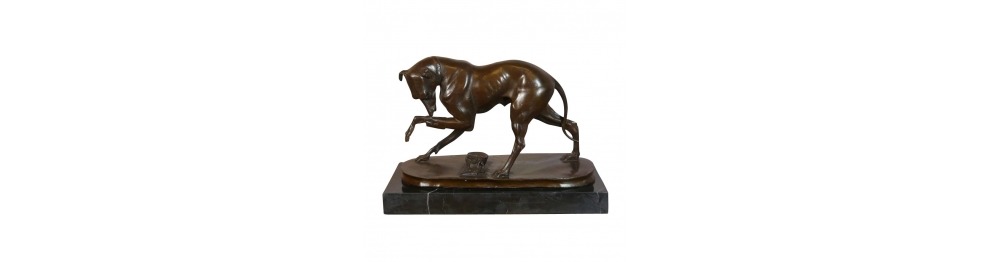 Bronze sculptures animals