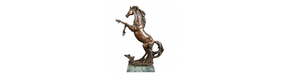 Bronzeskulpturer af heste
