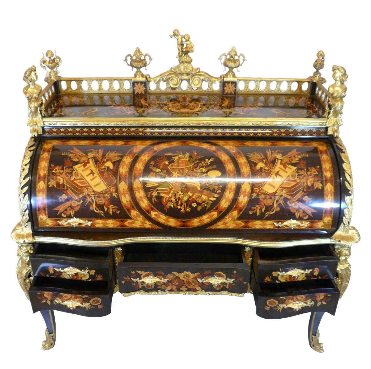 Reproduction du bureau du roi Louis XV Ã Versailles 4 Bureau Louis XV Versailles